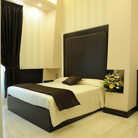 Muro Torto Suite - Struttura Sanificata Giornalmente Con Ozono E Prodotti Specifici Conformi Al Decalogo Del Ministero Salute - Personale Sottoposto A Test Sierologico Periodicamente Foggia Ngoại thất bức ảnh