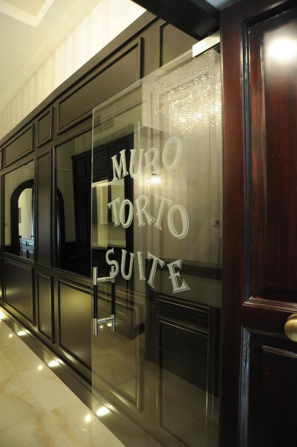 Muro Torto Suite - Struttura Sanificata Giornalmente Con Ozono E Prodotti Specifici Conformi Al Decalogo Del Ministero Salute - Personale Sottoposto A Test Sierologico Periodicamente Foggia Ngoại thất bức ảnh