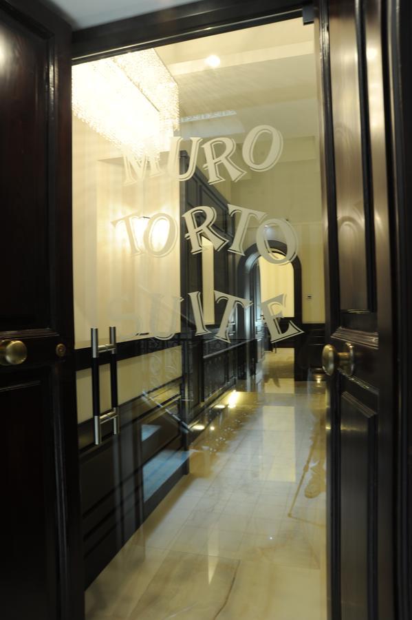Muro Torto Suite - Struttura Sanificata Giornalmente Con Ozono E Prodotti Specifici Conformi Al Decalogo Del Ministero Salute - Personale Sottoposto A Test Sierologico Periodicamente Foggia Ngoại thất bức ảnh